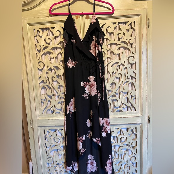 Black and Pink Floral Faux Wrap Dress - Picture 16 of 16